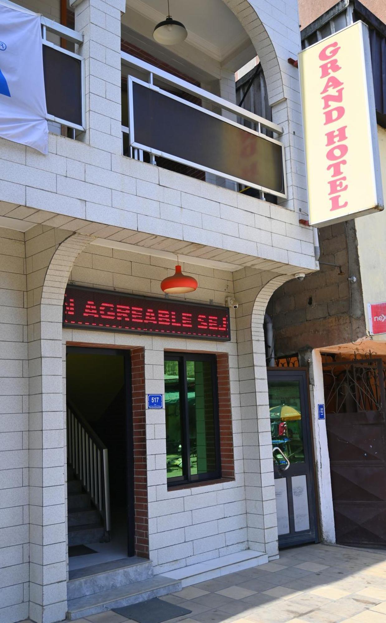 Grand Hotel Akwa Douala Extérieur photo