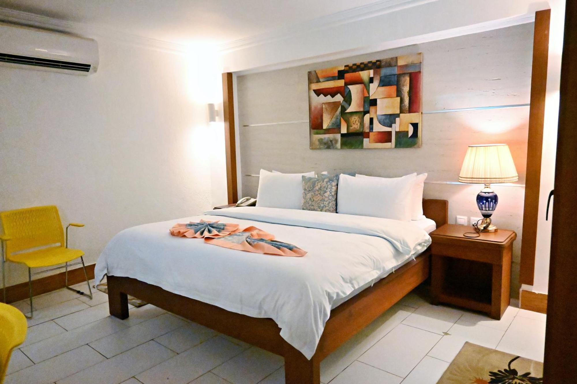 Grand Hotel Akwa Douala Extérieur photo