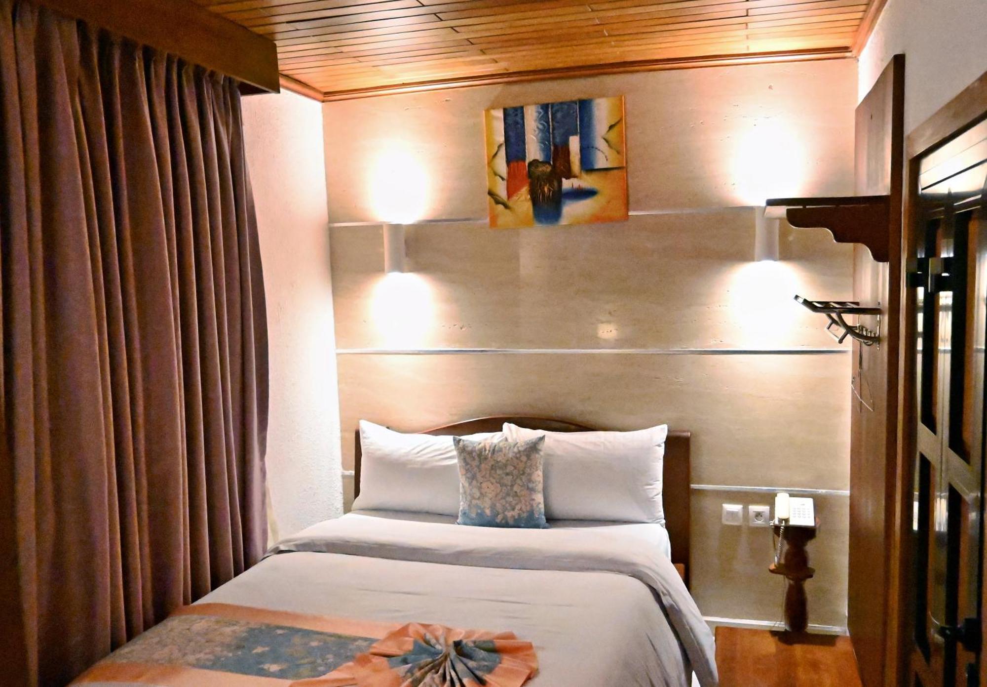 Grand Hotel Akwa Douala Extérieur photo